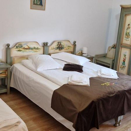 Hotel Prolex Turism Srl Bran  Esterno foto