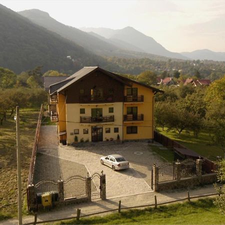 Hotel Prolex Turism Srl Bran  Esterno foto