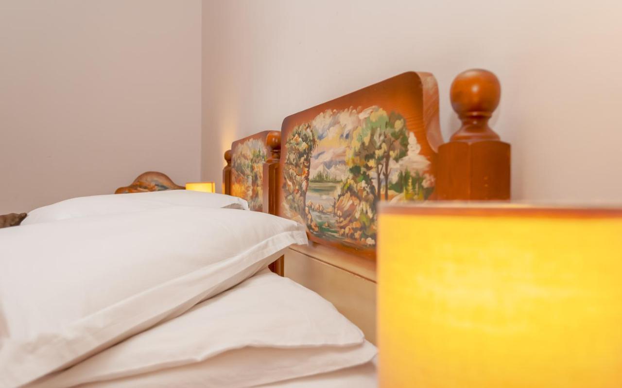 Hotel Prolex Turism Srl Bran  Esterno foto
