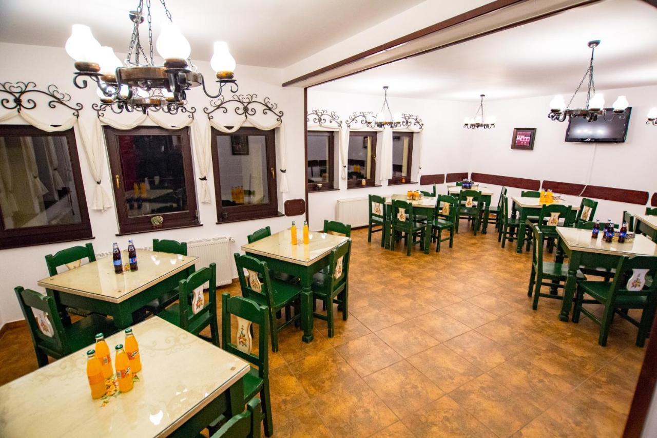 Hotel Prolex Turism Srl Bran  Esterno foto